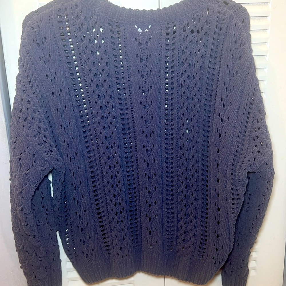 Kendal and Kylie sweater